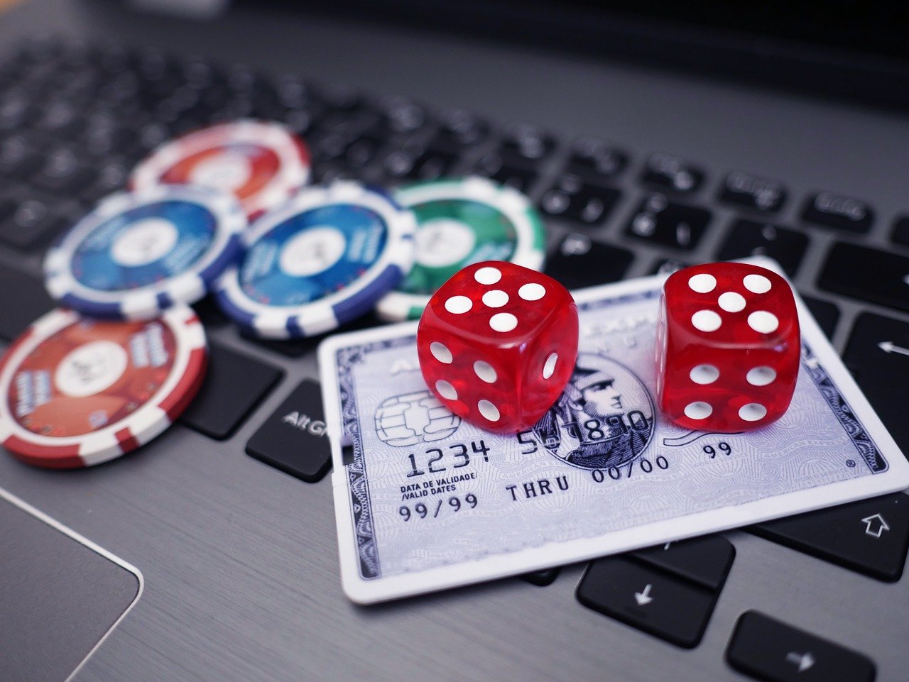 5 Ways To Simplify How to Play and Win at Online Craps in 2024